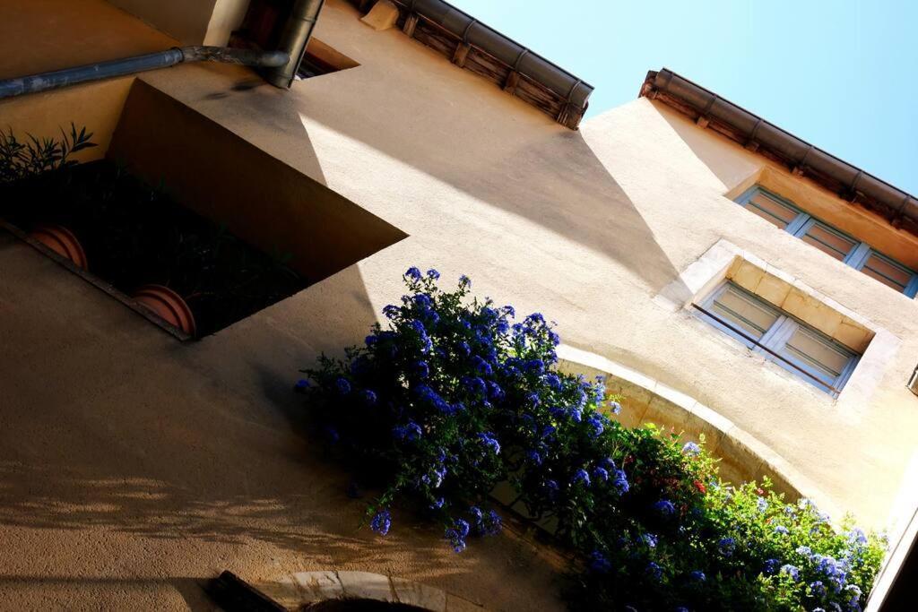 Appartement P2 De Charme - Centre-Ville Nimes Exterior foto